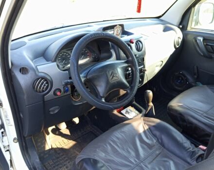 Білий Сітроен Берлінго, об'ємом двигуна 1.4 л та пробігом 185 тис. км за 2700 $, фото 3 на Automoto.ua