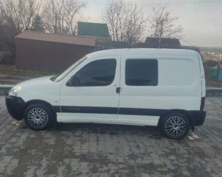 Белый Ситроен Берлинго, объемом двигателя 1.36 л и пробегом 280 тыс. км за 3000 $, фото 7 на Automoto.ua