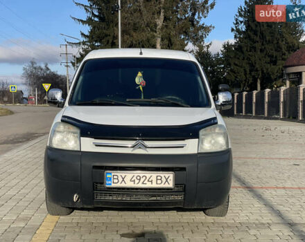 Белый Ситроен Берлинго, объемом двигателя 2 л и пробегом 263 тыс. км за 4400 $, фото 3 на Automoto.ua