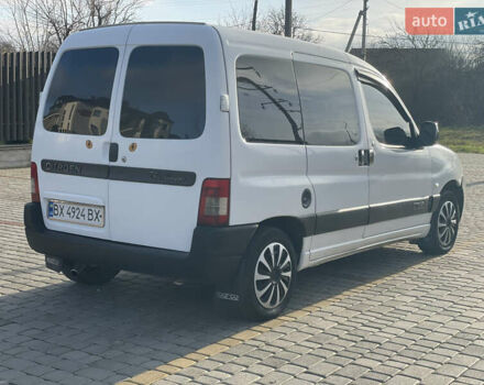 Белый Ситроен Берлинго, объемом двигателя 2 л и пробегом 263 тыс. км за 4400 $, фото 9 на Automoto.ua