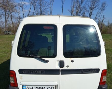 Білий Сітроен Берлінго, об'ємом двигуна 1.4 л та пробігом 185 тис. км за 2700 $, фото 2 на Automoto.ua