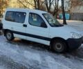 Белый Ситроен Берлинго, объемом двигателя 1.56 л и пробегом 440 тыс. км за 3300 $, фото 3 на Automoto.ua