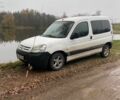Белый Ситроен Берлинго, объемом двигателя 1.9 л и пробегом 350 тыс. км за 3500 $, фото 1 на Automoto.ua