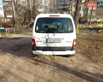 Белый Ситроен Берлинго, объемом двигателя 1.59 л и пробегом 273 тыс. км за 4700 $, фото 4 на Automoto.ua