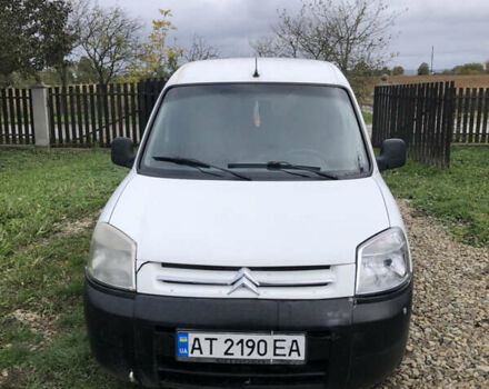 Белый Ситроен Берлинго, объемом двигателя 1.56 л и пробегом 356 тыс. км за 2700 $, фото 2 на Automoto.ua
