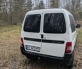 Білий Сітроен Берлінго, об'ємом двигуна 2 л та пробігом 256 тис. км за 4200 $, фото 4 на Automoto.ua