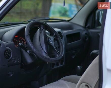 Белый Ситроен Берлинго, объемом двигателя 1.6 л и пробегом 260 тыс. км за 3300 $, фото 10 на Automoto.ua