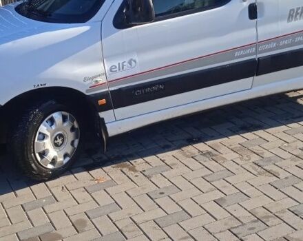 Белый Ситроен Берлинго, объемом двигателя 1.6 л и пробегом 200 тыс. км за 4300 $, фото 6 на Automoto.ua