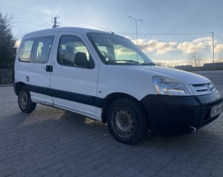 Белый Ситроен Берлинго, объемом двигателя 1.6 л и пробегом 297 тыс. км за 2300 $, фото 5 на Automoto.ua