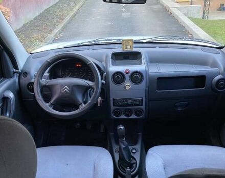 Белый Ситроен Берлинго, объемом двигателя 1.6 л и пробегом 182 тыс. км за 3350 $, фото 11 на Automoto.ua