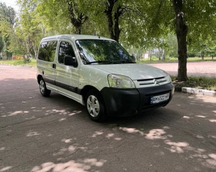Білий Сітроен Берлінго, об'ємом двигуна 1.6 л та пробігом 220 тис. км за 3800 $, фото 14 на Automoto.ua