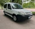 Білий Сітроен Берлінго, об'ємом двигуна 1.6 л та пробігом 220 тис. км за 3800 $, фото 4 на Automoto.ua