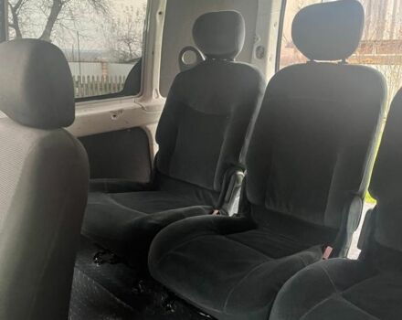 Білий Сітроен Берлінго, об'ємом двигуна 1.6 л та пробігом 321 тис. км за 4150 $, фото 5 на Automoto.ua