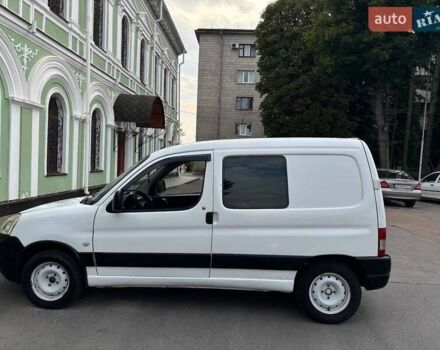 Білий Сітроен Берлінго, об'ємом двигуна 1.6 л та пробігом 343 тис. км за 3000 $, фото 6 на Automoto.ua