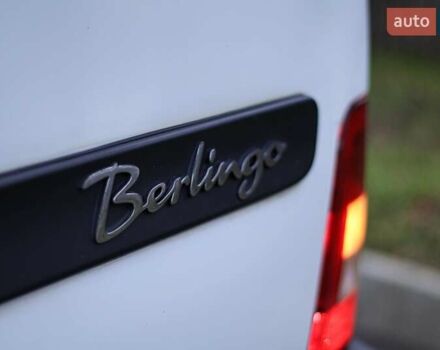 Белый Ситроен Берлинго, объемом двигателя 1.6 л и пробегом 260 тыс. км за 3300 $, фото 17 на Automoto.ua