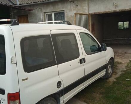 Білий Сітроен Берлінго, об'ємом двигуна 1.56 л та пробігом 260 тис. км за 3500 $, фото 5 на Automoto.ua