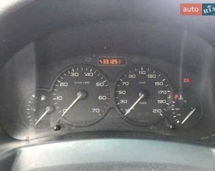 Белый Ситроен Берлинго, объемом двигателя 1.56 л и пробегом 331 тыс. км за 3700 $, фото 4 на Automoto.ua