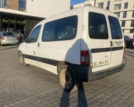 Белый Ситроен Берлинго, объемом двигателя 1.6 л и пробегом 297 тыс. км за 2300 $, фото 7 на Automoto.ua