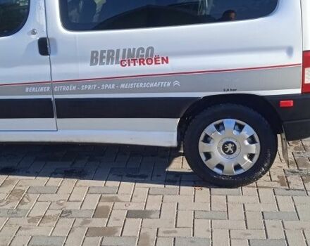 Белый Ситроен Берлинго, объемом двигателя 1.6 л и пробегом 200 тыс. км за 4300 $, фото 5 на Automoto.ua