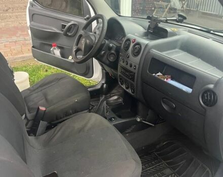 Білий Сітроен Берлінго, об'ємом двигуна 1.6 л та пробігом 321 тис. км за 4150 $, фото 4 на Automoto.ua