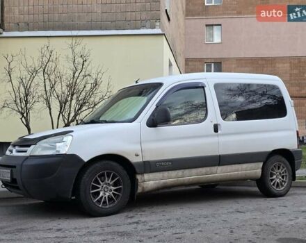 Білий Сітроен Берлінго, об'ємом двигуна 1.56 л та пробігом 294 тис. км за 2900 $, фото 3 на Automoto.ua