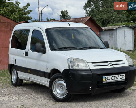 Белый Ситроен Берлинго, объемом двигателя 1.6 л и пробегом 286 тыс. км за 3590 $, фото 7 на Automoto.ua