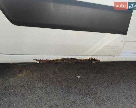 Белый Ситроен Берлинго, объемом двигателя 1.56 л и пробегом 291 тыс. км за 3900 $, фото 6 на Automoto.ua