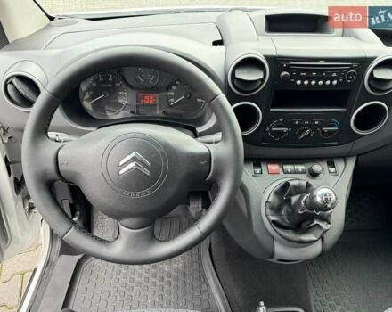 Белый Ситроен Берлинго, объемом двигателя 1.6 л и пробегом 274 тыс. км за 5750 $, фото 16 на Automoto.ua