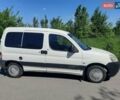 Белый Ситроен Берлинго, объемом двигателя 1.56 л и пробегом 305 тыс. км за 4300 $, фото 2 на Automoto.ua