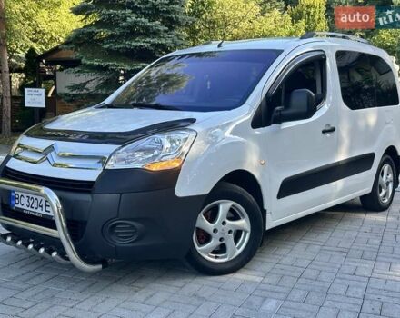 Белый Ситроен Берлинго, объемом двигателя 1.56 л и пробегом 263 тыс. км за 5690 $, фото 4 на Automoto.ua