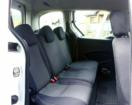 Ситроен Берлинго 2008 в Белой Церкве на Automoto.ua Белый Ситроен Берлинго, объемом двигателя 1.56 л и пробегом 391 тыс. км за 5500 $, фото 6 на Automoto.ua