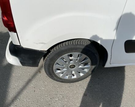 Белый Ситроен Берлинго, объемом двигателя 1.6 л и пробегом 254 тыс. км за 5700 $, фото 6 на Automoto.ua