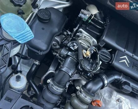 Белый Ситроен Берлинго, объемом двигателя 1.56 л и пробегом 263 тыс. км за 5690 $, фото 78 на Automoto.ua