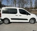 Белый Ситроен Берлинго, объемом двигателя 1.6 л и пробегом 254 тыс. км за 5700 $, фото 3 на Automoto.ua