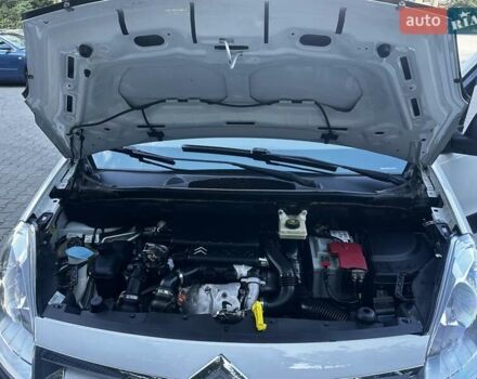 Белый Ситроен Берлинго, объемом двигателя 1.56 л и пробегом 263 тыс. км за 5690 $, фото 81 на Automoto.ua