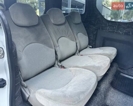 Белый Ситроен Берлинго, объемом двигателя 1.56 л и пробегом 263 тыс. км за 5690 $, фото 63 на Automoto.ua