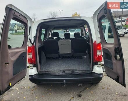 Белый Ситроен Берлинго, объемом двигателя 1.6 л и пробегом 237 тыс. км за 5999 $, фото 20 на Automoto.ua