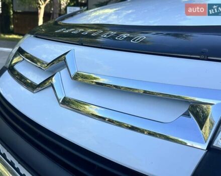 Белый Ситроен Берлинго, объемом двигателя 1.56 л и пробегом 263 тыс. км за 5690 $, фото 15 на Automoto.ua