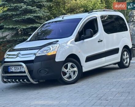 Белый Ситроен Берлинго, объемом двигателя 1.56 л и пробегом 263 тыс. км за 5690 $, фото 1 на Automoto.ua
