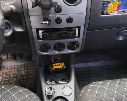 Белый Ситроен Берлинго, объемом двигателя 1.4 л и пробегом 282 тыс. км за 4100 $, фото 4 на Automoto.ua