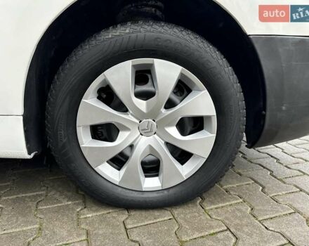 Белый Ситроен Берлинго, объемом двигателя 1.6 л и пробегом 274 тыс. км за 5750 $, фото 23 на Automoto.ua