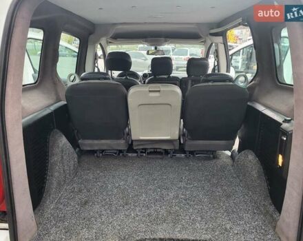 Белый Ситроен Берлинго, объемом двигателя 1.6 л и пробегом 237 тыс. км за 5999 $, фото 44 на Automoto.ua