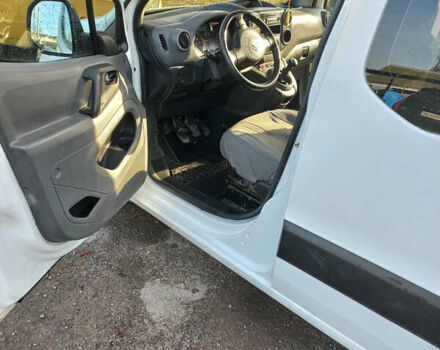 Білий Сітроен Берлінго, об'ємом двигуна 1.6 л та пробігом 283 тис. км за 5000 $, фото 3 на Automoto.ua