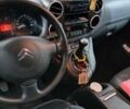 Білий Сітроен Берлінго, об'ємом двигуна 1.6 л та пробігом 217 тис. км за 8900 $, фото 9 на Automoto.ua