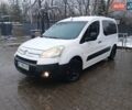Белый Ситроен Берлинго, объемом двигателя 1.56 л и пробегом 385 тыс. км за 5350 $, фото 1 на Automoto.ua