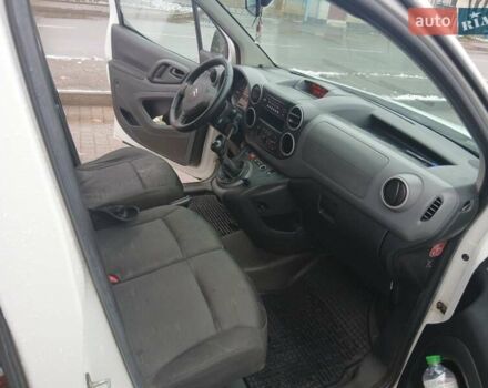 Белый Ситроен Берлинго, объемом двигателя 1.56 л и пробегом 385 тыс. км за 5350 $, фото 10 на Automoto.ua