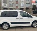 Белый Ситроен Берлинго, объемом двигателя 1.56 л и пробегом 235 тыс. км за 6100 $, фото 1 на Automoto.ua