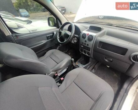 Ситроен Берлинго 2009 в Буче на Automoto.ua Белый Ситроен Берлинго, объемом двигателя 1.9 л и пробегом 255 тыс. км за 3500 $, фото 10 на Automoto.ua