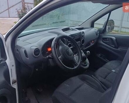 Ситроен Берлинго 2009 в Вараш (Кузнецовск) на Automoto.ua Белый Ситроен Берлинго, объемом двигателя 1.56 л и пробегом 257 тыс. км за 4850 $, фото 4 на Automoto.ua