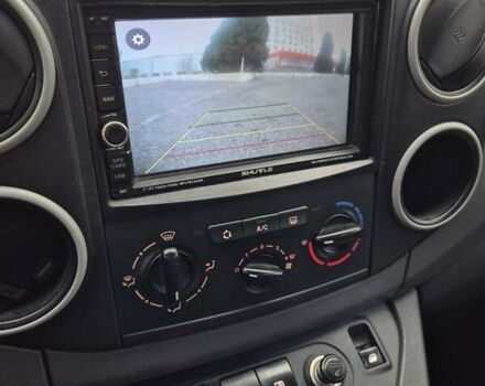 Белый Ситроен Берлинго, объемом двигателя 1.56 л и пробегом 205 тыс. км за 5700 $, фото 11 на Automoto.ua